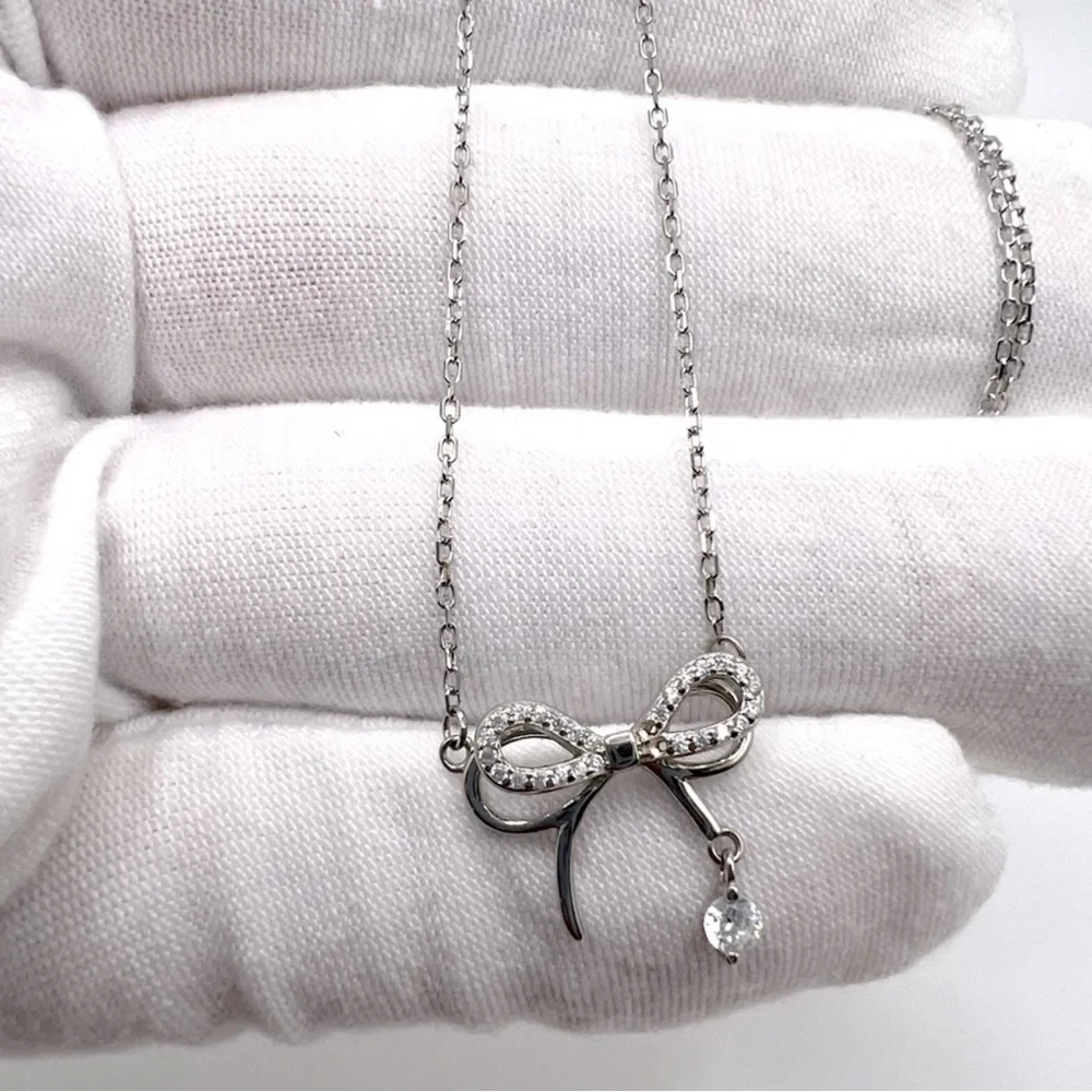 .925 Sterling Silver Cz Bow Necklace - Picture 2 of 6